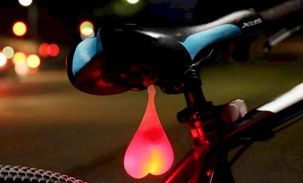 Feu arrière d'un vélo
